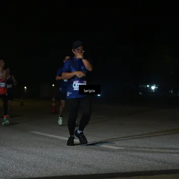 Runner Photo 7566057