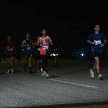 Runner Photo 7566061