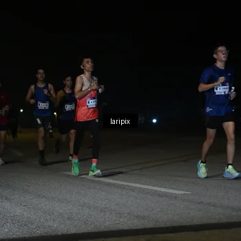 Runner Photo 7566062