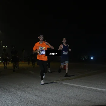 Runner Photo 7566079