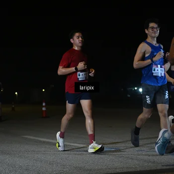 Runner Photo 7566082