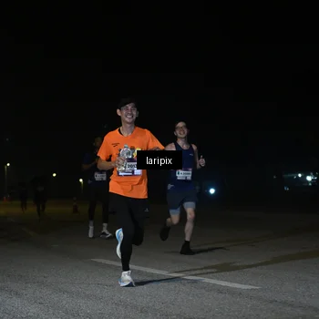 Runner Photo 7566097