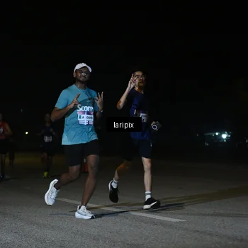 Runner Photo 7566102