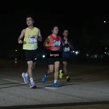 Runner Photo 7566112