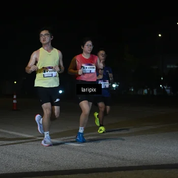 Runner Photo 7566114