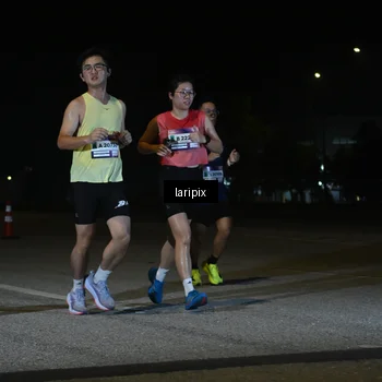 Runner Photo 7566115