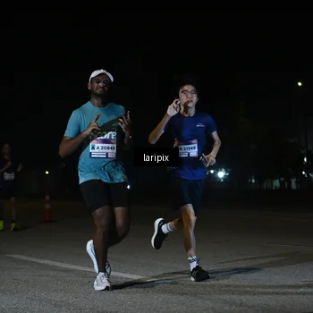 Runner Photo 7566118