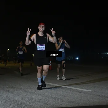 Runner Photo 7566121