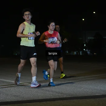 Runner Photo 7566122