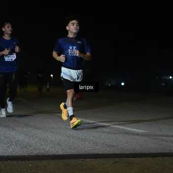 Runner Photo 7566129