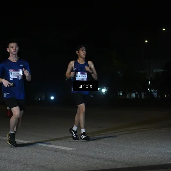 Runner Photo 7566134