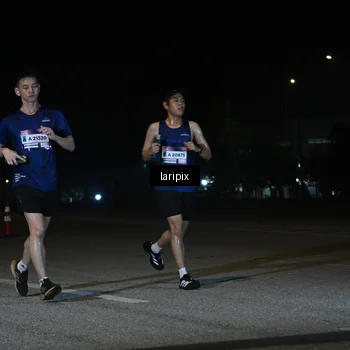 Runner Photo 7566135