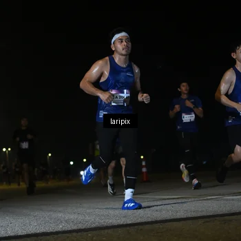 Runner Photo 7566138