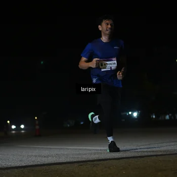 Runner Photo 7566152