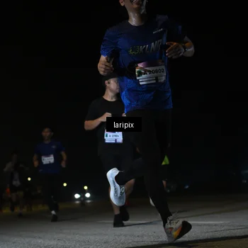 Runner Photo 7566154