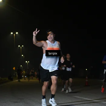 Runner Photo 7566159
