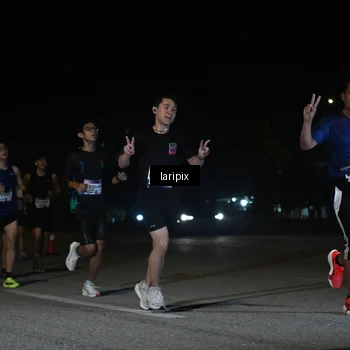 Runner Photo 7566164