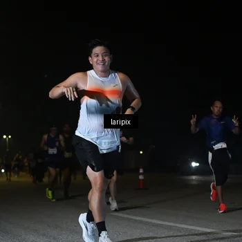 Runner Photo 7566165