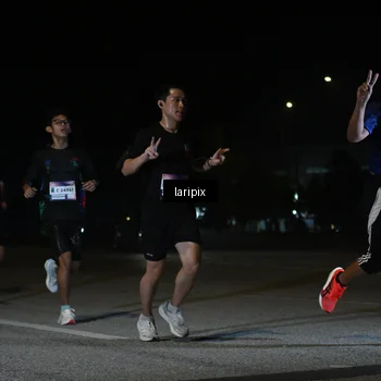 Runner Photo 7566175