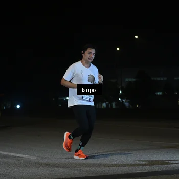 Runner Photo 7566187