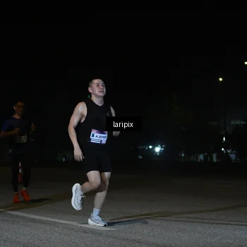 Runner Photo 7566200