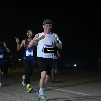 Runner Photo 7566210