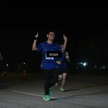 Runner Photo 7566386
