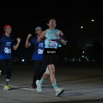 Runner Photo 7566403