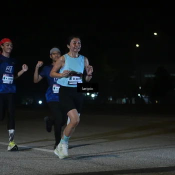 Runner Photo 7566415
