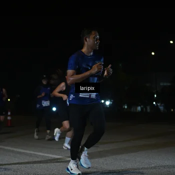 Runner Photo 7566497