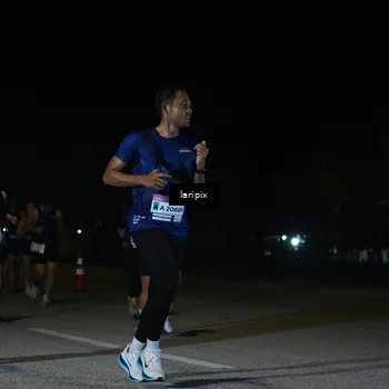 Runner Photo 7566501