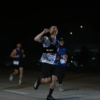 Runner Photo 7566512