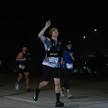 Runner Photo 7566527