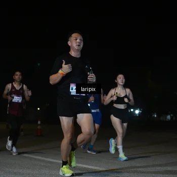 Runner Photo 7566555