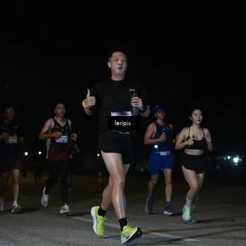 Runner Photo 7566568