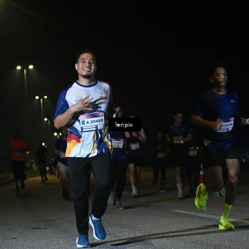 Runner Photo 7566660
