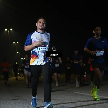 Runner Photo 7566676