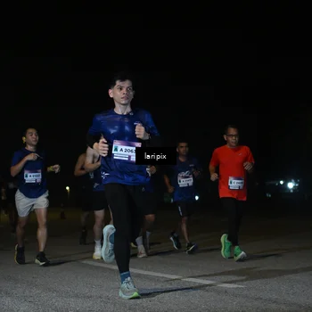 Runner Photo 7566722