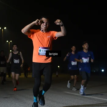 Runner Photo 7566818