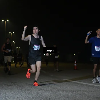 Runner Photo 7566829