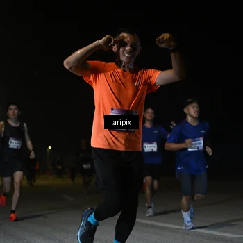 Runner Photo 7566848