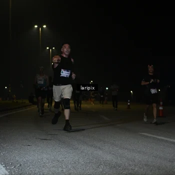 Runner Photo 7566862