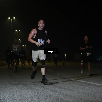 Runner Photo 7566917