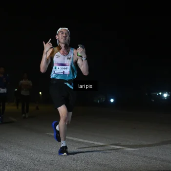 Runner Photo 7566985