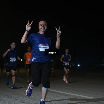 Runner Photo 7567006
