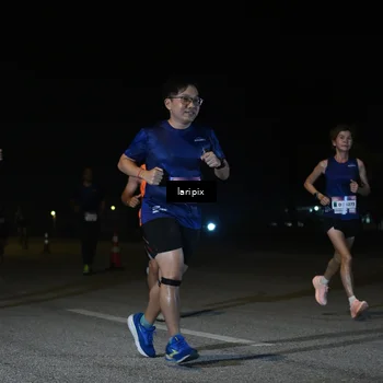 Runner Photo 7567040