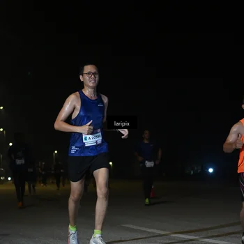 Runner Photo 7567043