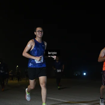 Runner Photo 7567068