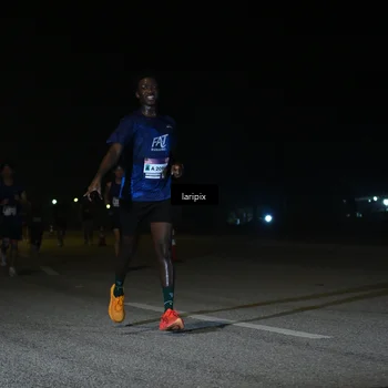 Runner Photo 7567160