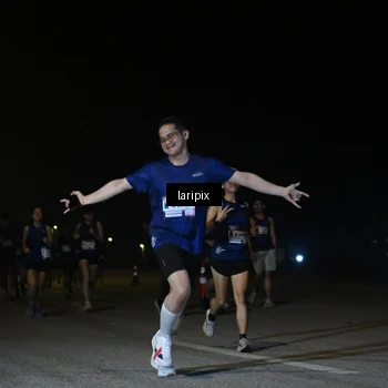 Runner Photo 7567223
